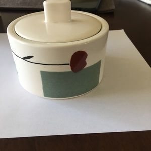 Mikasa covered sugar bowl nwt